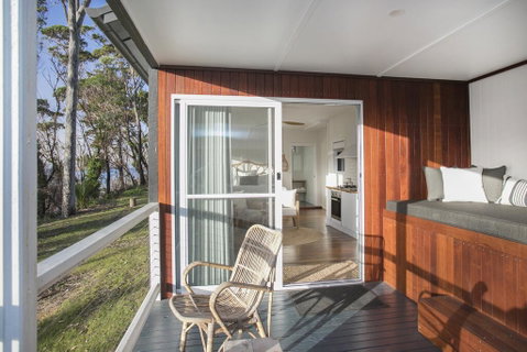 Pebbly Beach Escape - Accommodation Resorts 3