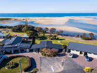 Pelican Sands Scamander