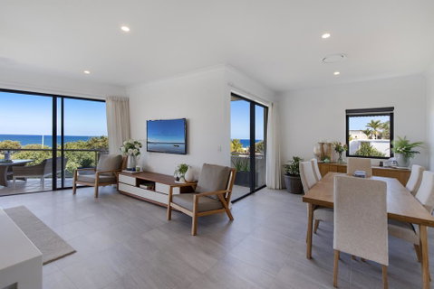 Penthouse Luxe, Sunrise Beach - Accommodation Resorts 2