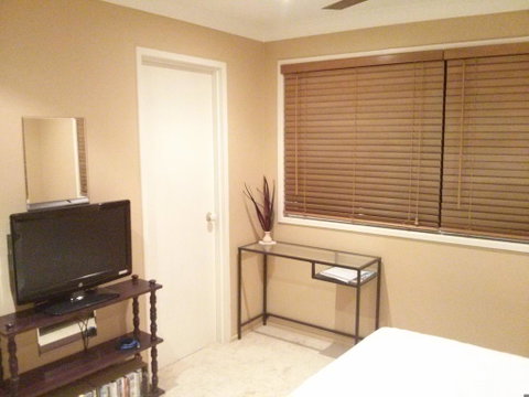 Poinciana Mews - Accommodation Resorts 3