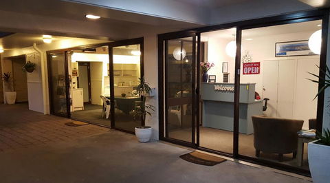 Port Stephens Motel - Accommodation Resorts 3