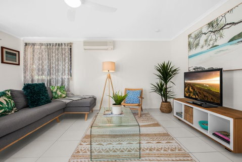 Prime Location Just 500m From Beach - Accommodation Resorts 2