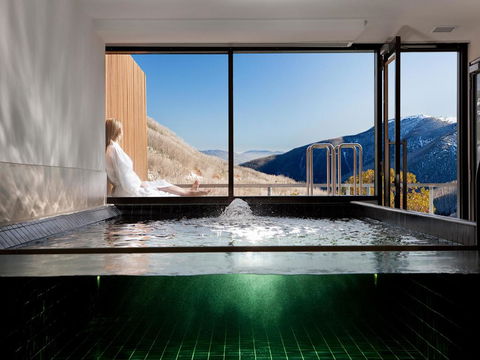 QT Falls Creek - Accommodation Resorts 2