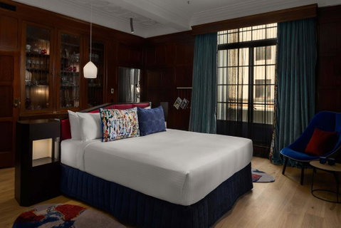 QT Sydney - Accommodation Resorts 2