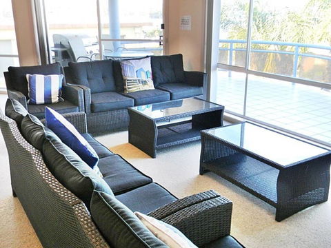 QUAYS 6 - Accommodation Resorts 1