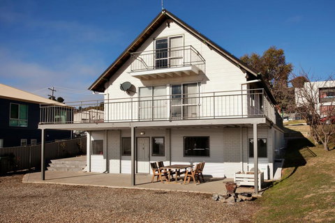 Randalls Place, 5 Poley Cow Lane - Accommodation Resorts 1