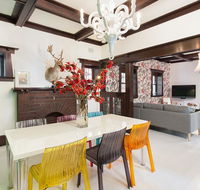 Ravenswood - Luxurious spacious 4 Br walk to Clovelly Beach - Accommodation Resorts
