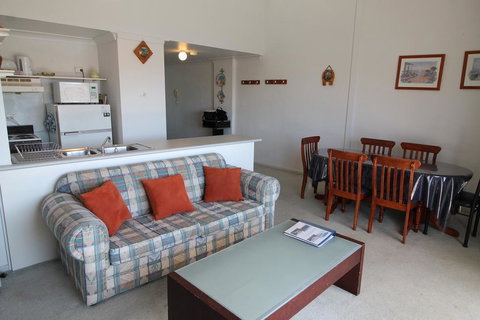 Razorback 1 - Razorback Plaza Jindabyne - Accommodation Resorts 1