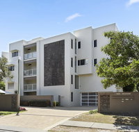 Relax in stylish comfort Sunshine Beach - Accommodation Resorts