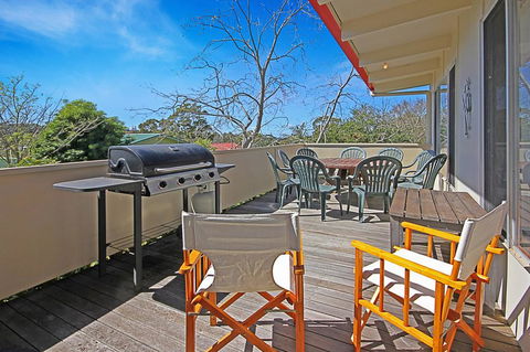REST ASHORE At MOLLYMOOK - Accommodation Resorts 0