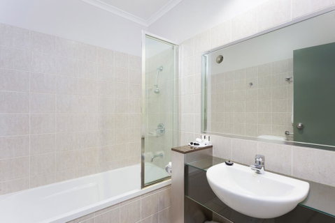 Rocklea International Motel - Accommodation Resorts 1