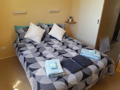 Rocks Retreat Cabin 3 - Lobster - Accommodation Resorts 1