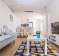 Rosebery APT for Travelling Couple Green Square - Accommodation Resorts