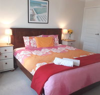 Rossmoyne 2 BEDROOM HOUSE, SELF CHECK IN, Walk to River, Shops, Bus, Trains, Cls to Airport, City, Beaches - Accommodation Resorts