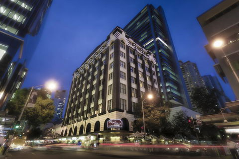 Royal Albert Hotel - Accommodation Resorts 0