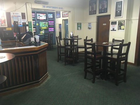 Royal Hotel Condobolin - Accommodation Resorts 3