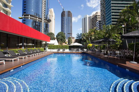 Royal On The Park - Accommodation Resorts 0