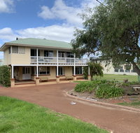 Salty Dayz - Accommodation Resorts