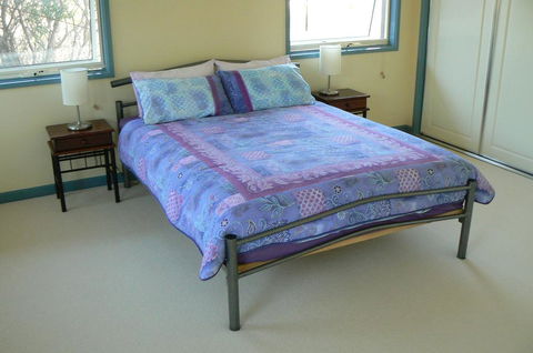 Sandy Point Beach Escape 1 Bedroom Apartment - Accommodation Resorts 2