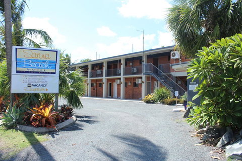 Sarina Beach Motel - Accommodation Resorts 2