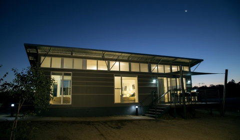 Savannah Cabins, Taronga Western Plains Zoo - Accommodation Resorts 2