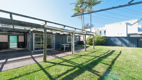 Sea Urchin, 9 Sandy Point Road - Accommodation Resorts 3