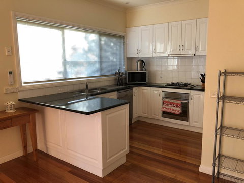 Seagrape Cottage - Accommodation Resorts 3