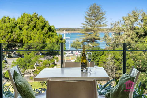 Seamist - Accommodation Resorts 0