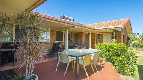 SECRET GARDEN - WiFi - Netflix - Pet Friendly - Accommodation Resorts 3