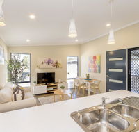 Serpentine Falls Tourist Village - Accommodation Resorts