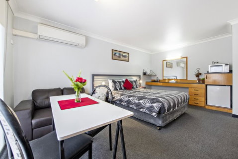 Shearing Shed Motor Inn - Accommodation Resorts 1