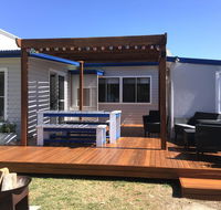 Shellharbour Beach Cottage - walk onto Patrolled beach with flags in summer - Accommodation Resorts