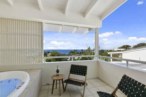 Silver, Sunrise Beach - Accommodation Resorts 0