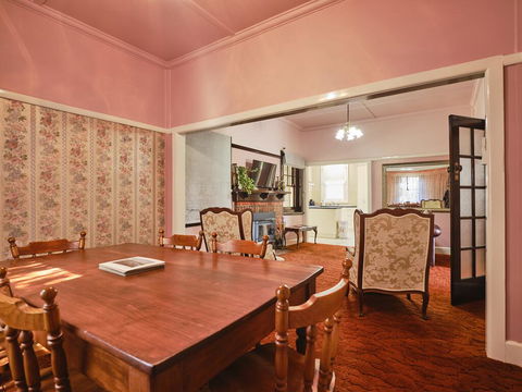 Skymirror Cottage - Accommodation Resorts 3