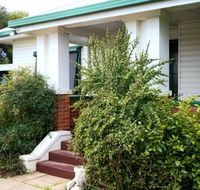 Skymirror Cottage - Accommodation Resorts