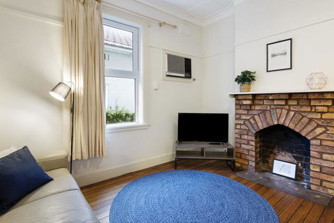 Spacious & Relaxed 4 Bed House - Pets Welcome - Accommodation Resorts 3