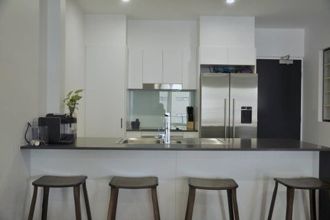 Spacious 2 Bed 2 Bath Unit - LUMA APARTMENTS - Accommodation Resorts 3