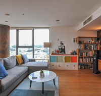 Spacious 2 Bedroom Flat In Wolli Creek - Accommodation Resorts