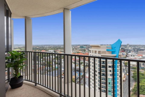 SPIRE - Fast Internet Monthly Stays W Carpark - Accommodation Resorts 3