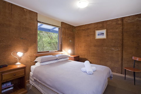 Split Point Cottages - Accommodation Resorts 1