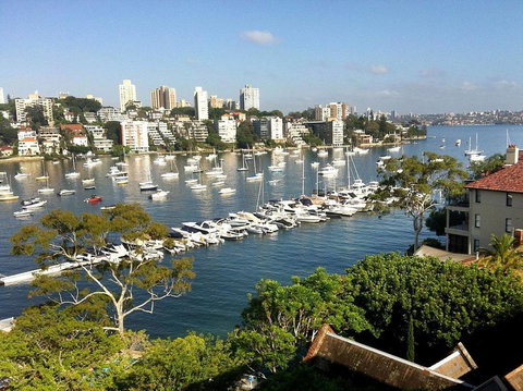 Stunning Harbour Views - Accommodation Resorts 3