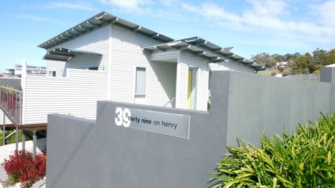 Stylish Holiday Unit - Accommodation Resorts 0