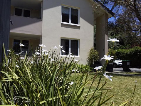 Subistay - Accommodation Resorts 0