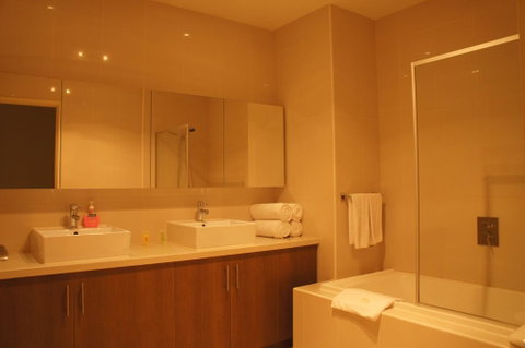 Summer Inn Holiday Apartments - Accommodation Resorts 3