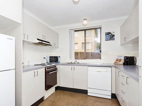 Sundowner Apartment 5 - Accommodation Resorts 2