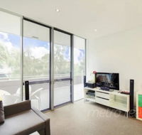 Sunny 3 Bedroom Apartment in Turrella - Accommodation Resorts