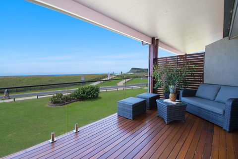 Sunrise Reef Unit 2 - Lennox Head - Accommodation Resorts 0