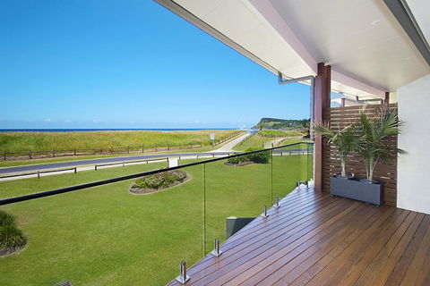 Sunrise Reef Unit 4 - Lennox Head - Accommodation Resorts 0