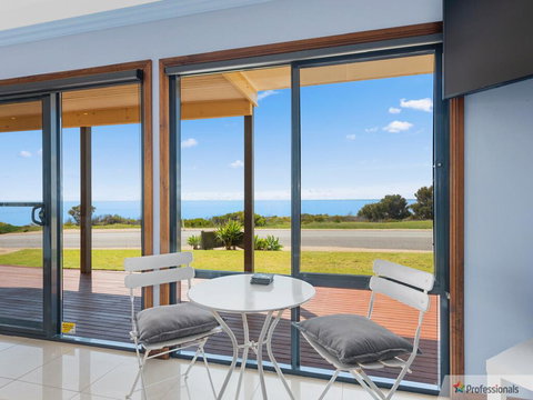 Sunset Cove Beach House - Accommodation Resorts 3