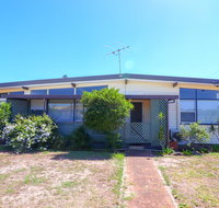 Surfs Up - Accommodation Resorts